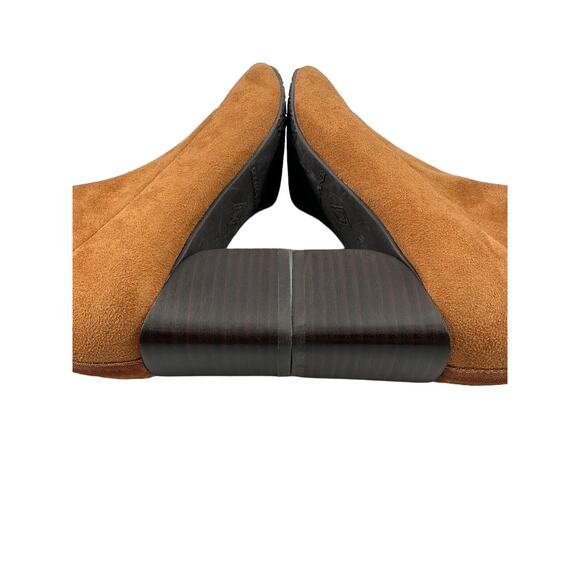 Donald Pliner Women's Angel Suede Sock Heeled Bootie Biscotti Sz 5 - Picture 9 of 11